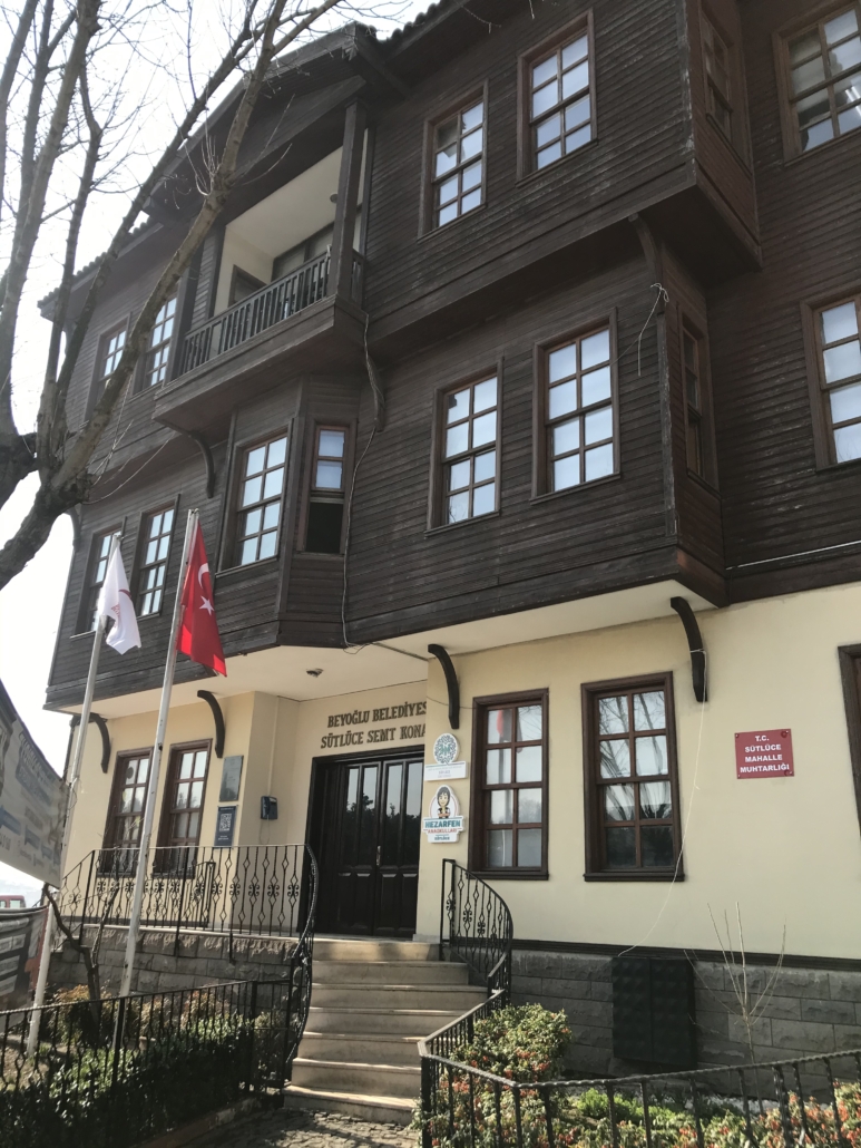 Sütlüce Mahallesi Beyoğlu