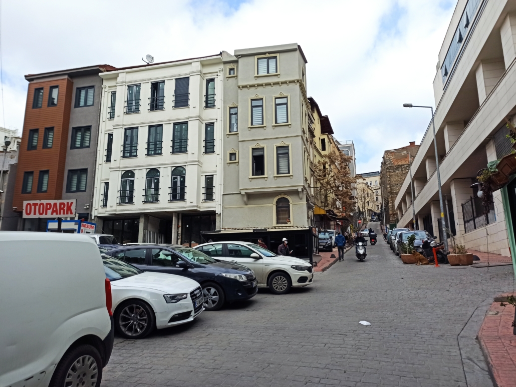 Katip Mustafa Çelebi Mahallesi Beyoğlu